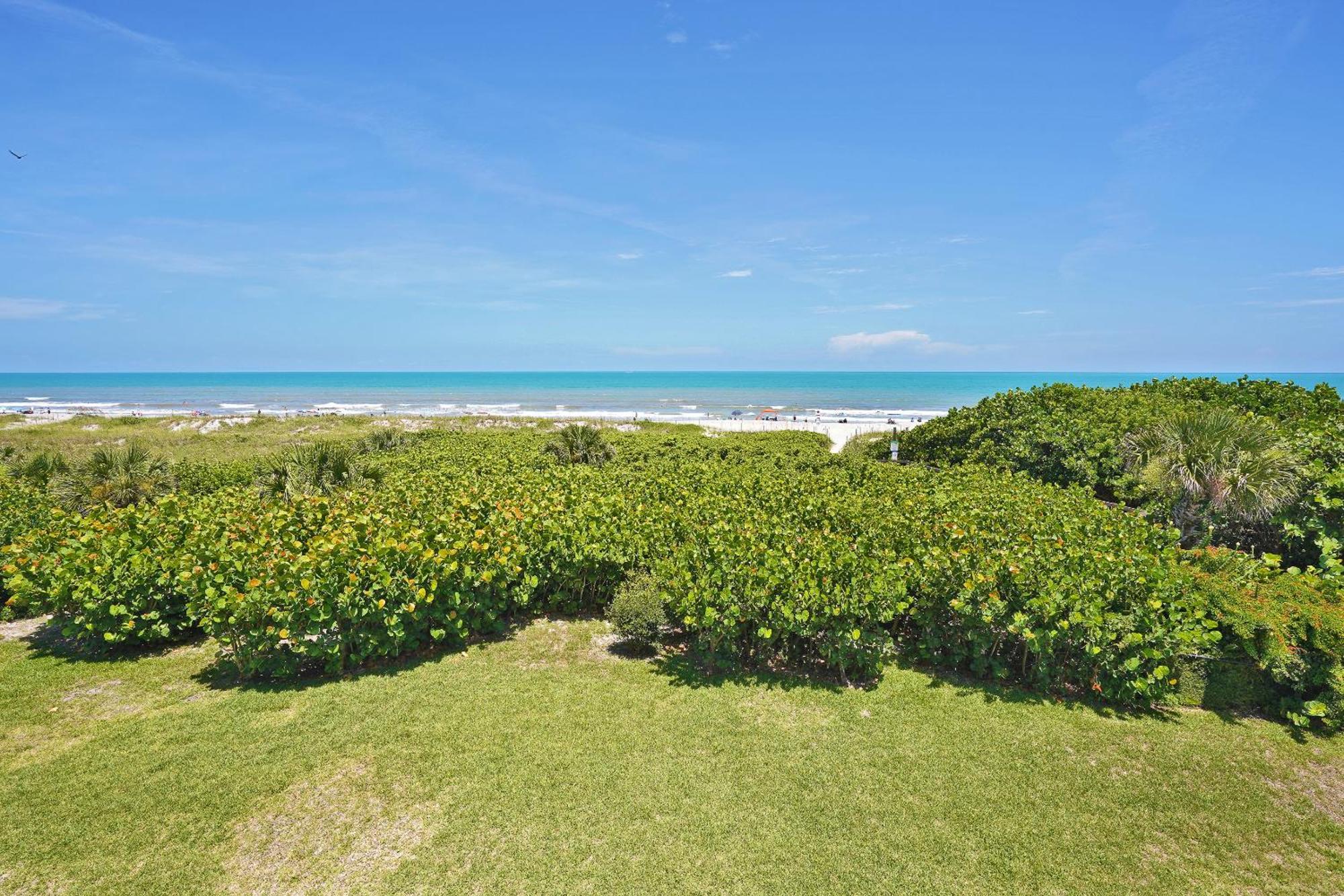 Cape Winds Resort ケープ・カナベラル エクステリア 写真