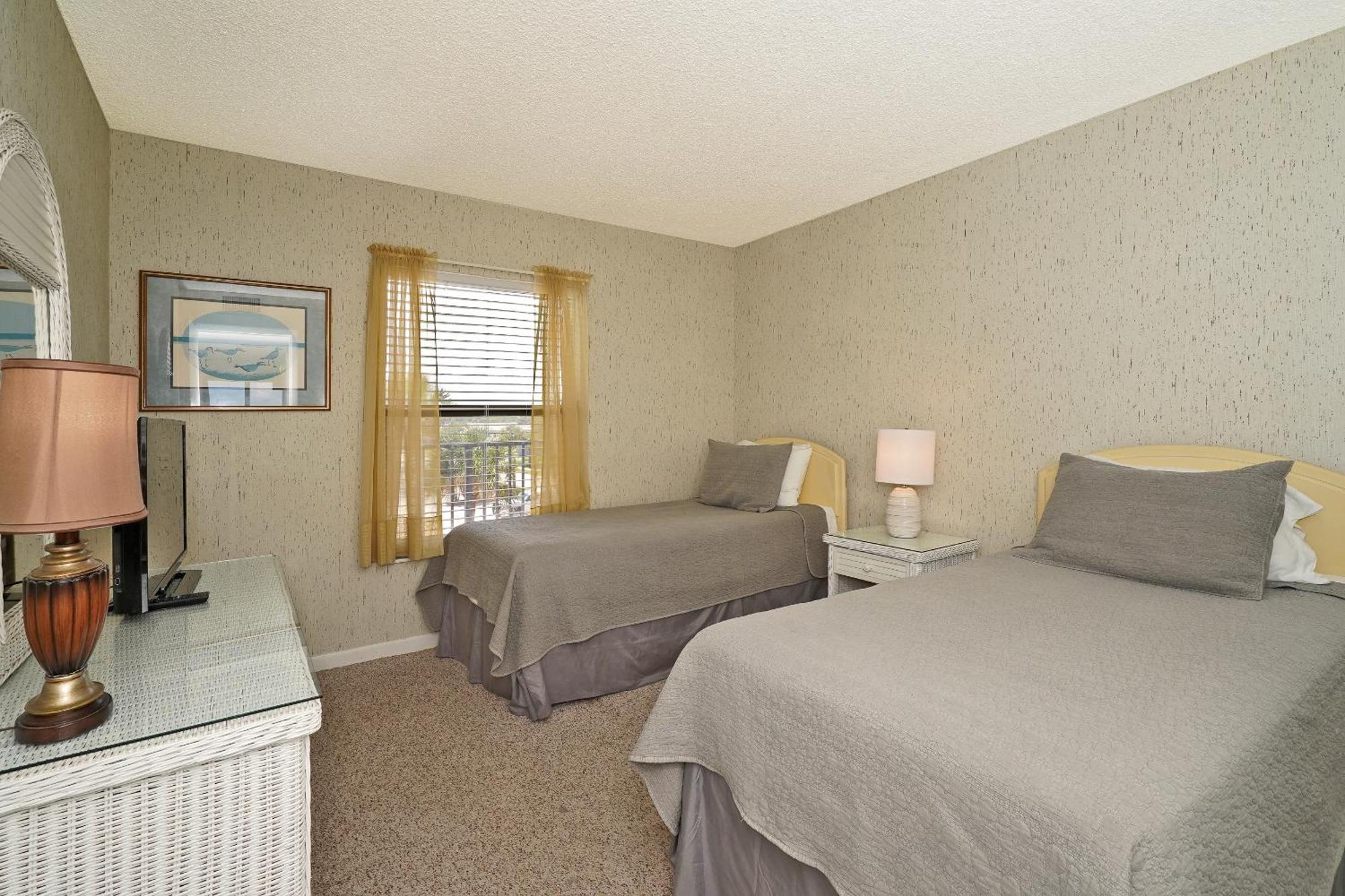 Cape Winds Resort ケープ・カナベラル エクステリア 写真