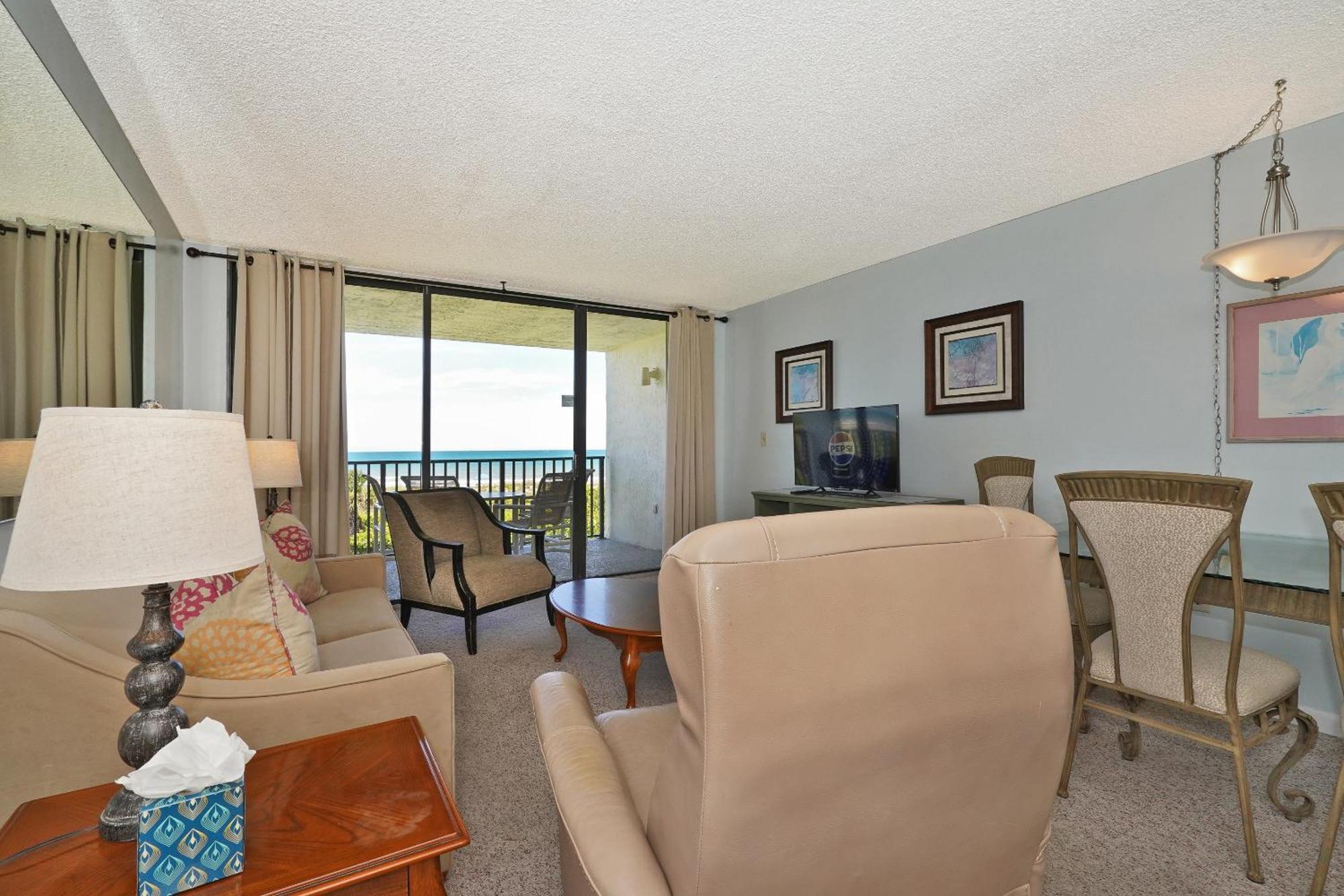 Cape Winds Resort ケープ・カナベラル エクステリア 写真
